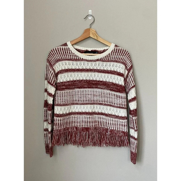 MINKPINK Womens Size XS Sunday Frills Fringe Sweater Top in Maroon & White Boho - Picture 3 of 16